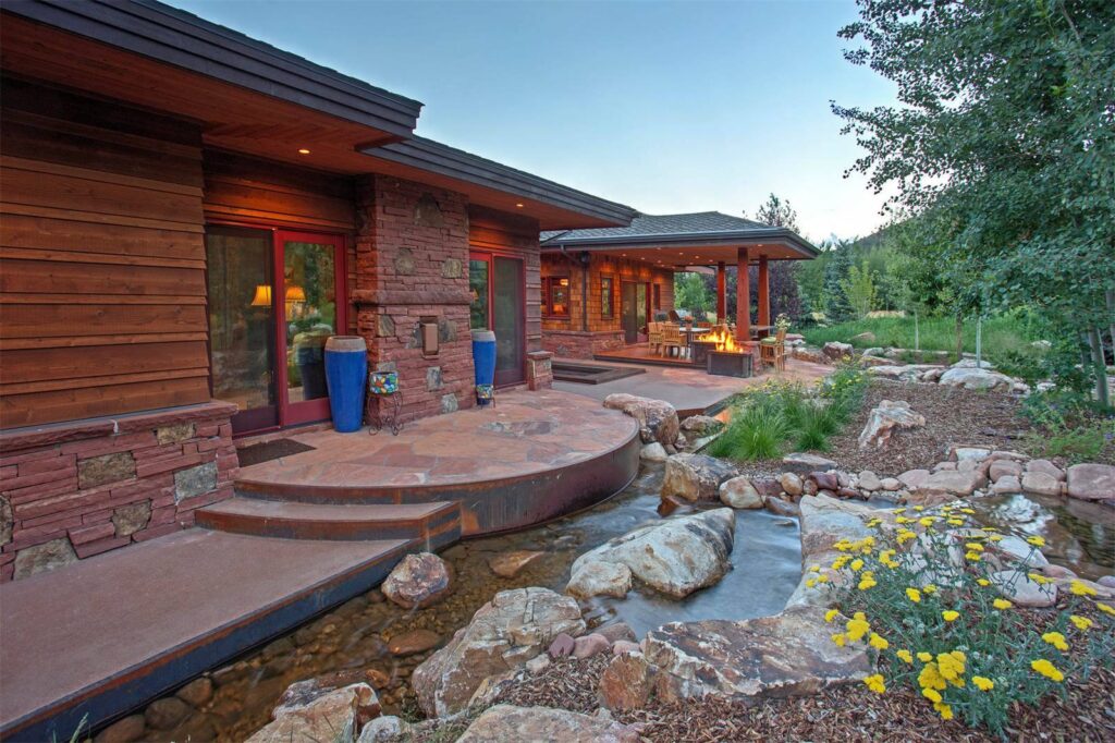 The Springs at QMR - natural pond landscaping